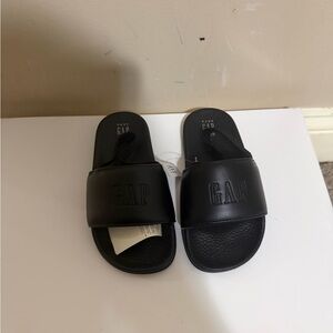 GAP Black Slide Sandals
